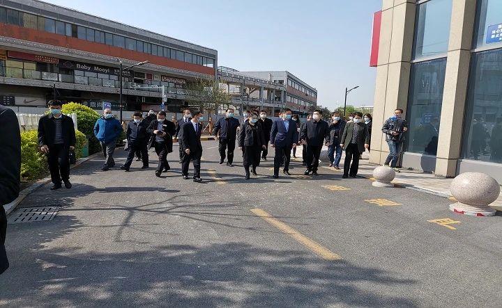 山東省複工複産調研小組莅臨魯商物業東營項目視察，并予以高度贊揚！